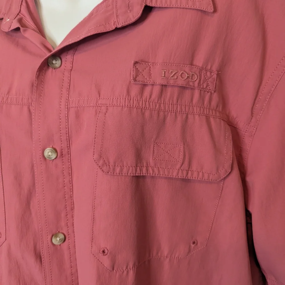 Izod Mens Fishing Shirt XL Surfcaster Rose Vented Outdoor Casual Button Up